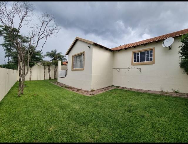 3 BEDROOM PROPERTY TO RENT IN AMOROSA